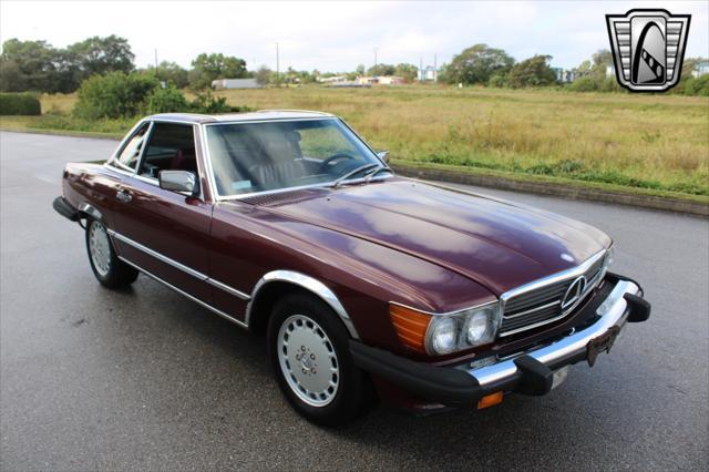 used 1987 Mercedes-Benz 560SL car, priced at $33,000