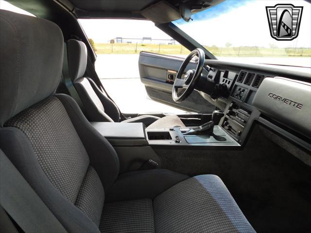 used 1986 Chevrolet Corvette car, priced at $18,000