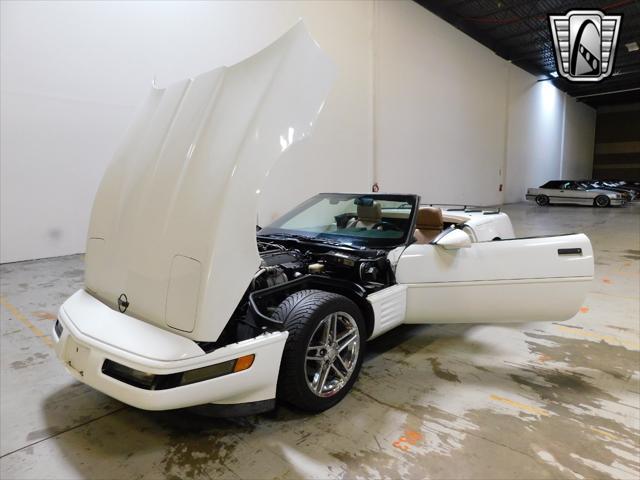 used 1993 Chevrolet Corvette car, priced at $13,500