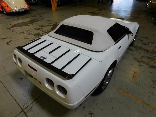 used 1993 Chevrolet Corvette car, priced at $13,500