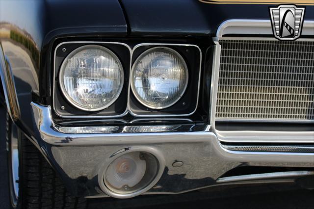 used 1972 Oldsmobile Cutlass Supreme car, priced at $79,000