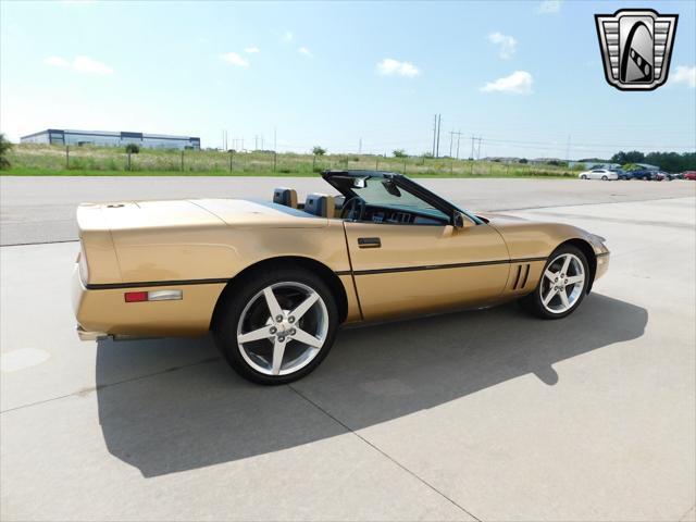 used 1987 Chevrolet Corvette car, priced at $17,000