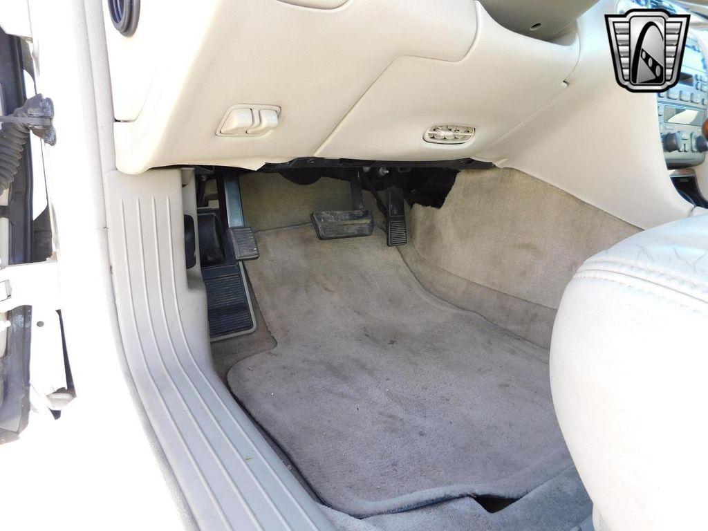 used 2003 Cadillac Seville car, priced at $5,500