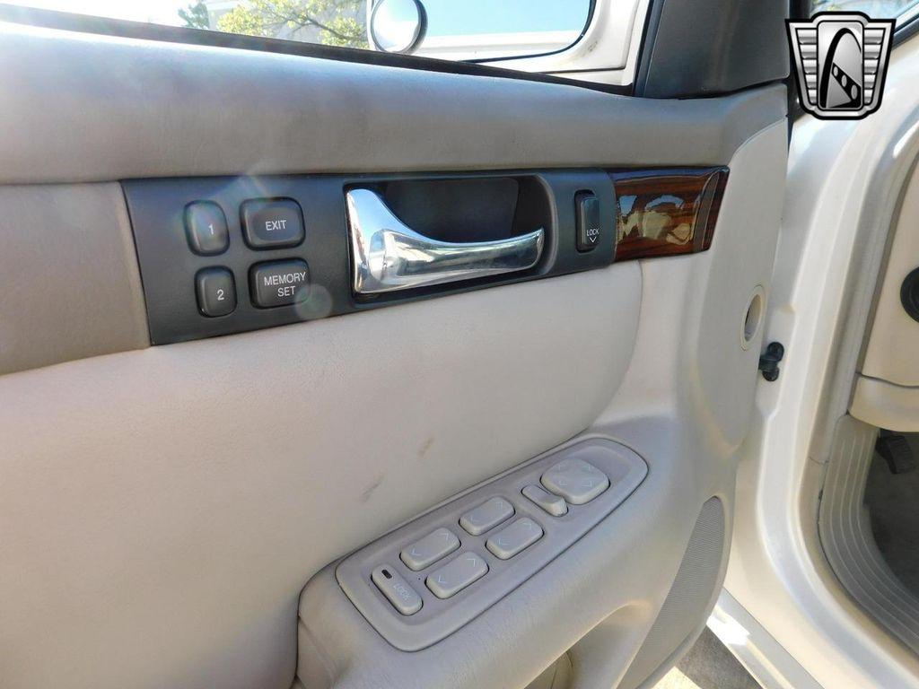 used 2003 Cadillac Seville car, priced at $5,500