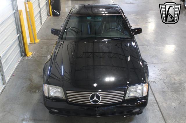 used 1995 Mercedes-Benz SL-Class car, priced at $15,000