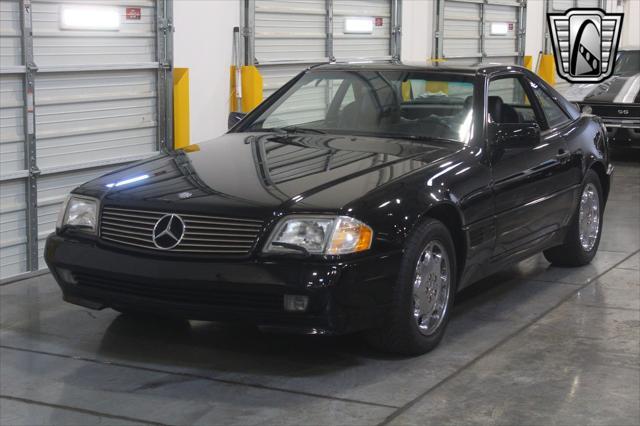 used 1995 Mercedes-Benz SL-Class car, priced at $15,000