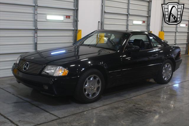 used 1995 Mercedes-Benz SL-Class car, priced at $15,000