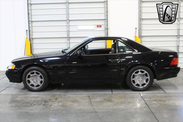 used 1995 Mercedes-Benz SL-Class car, priced at $15,000