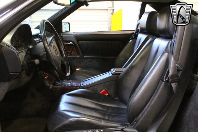 used 1995 Mercedes-Benz SL-Class car, priced at $15,000