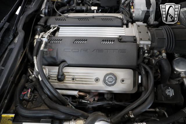 used 1992 Chevrolet Corvette car, priced at $24,000