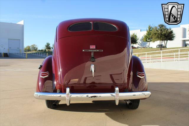 used 1940 Ford Deluxe car, priced at $25,000