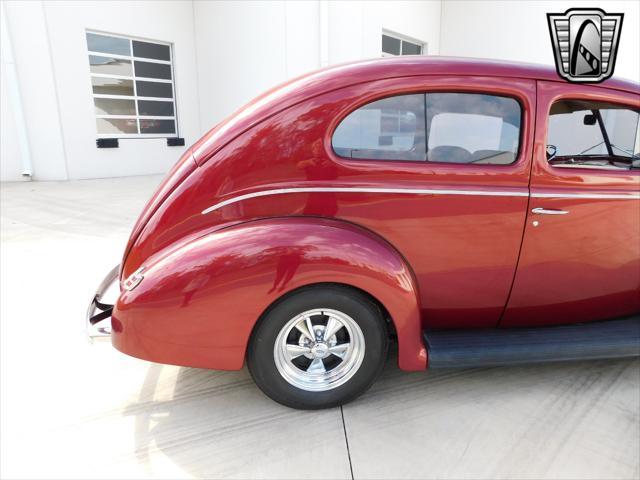 used 1940 Ford Deluxe car, priced at $43,000