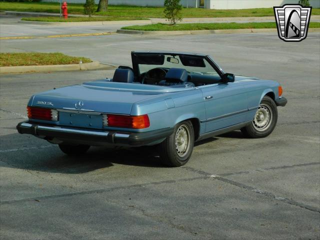 used 1985 Mercedes-Benz SL-Class car, priced at $19,000