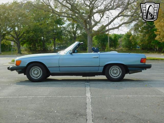 used 1985 Mercedes-Benz SL-Class car, priced at $19,000