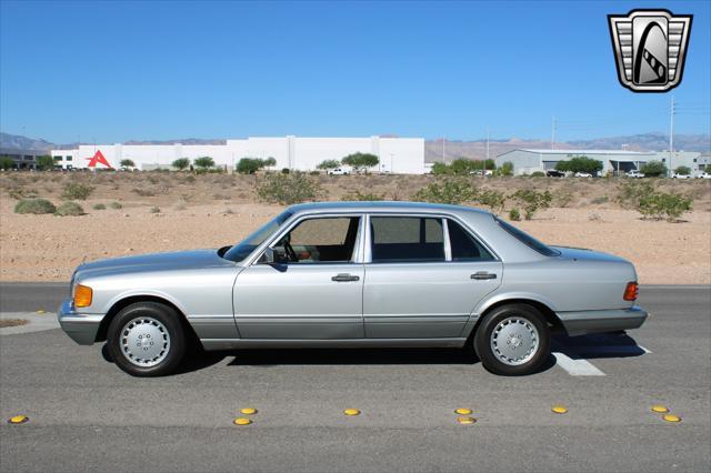 used 1986 Mercedes-Benz S-Class car, priced at $9,000