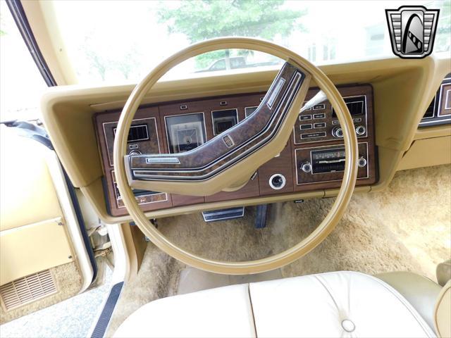 used 1976 Lincoln Mark IV car, priced at $12,500