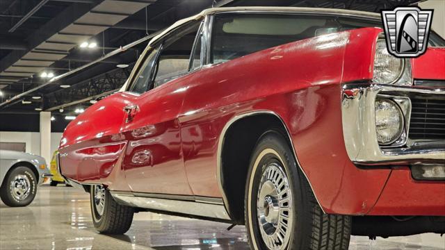 used 1967 Pontiac Bonneville car, priced at $24,000