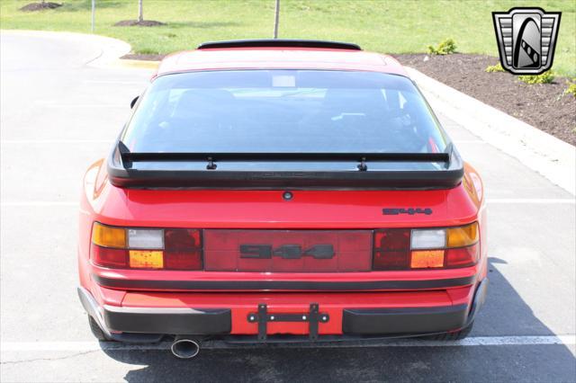 used 1988 Porsche 944 car, priced at $17,500
