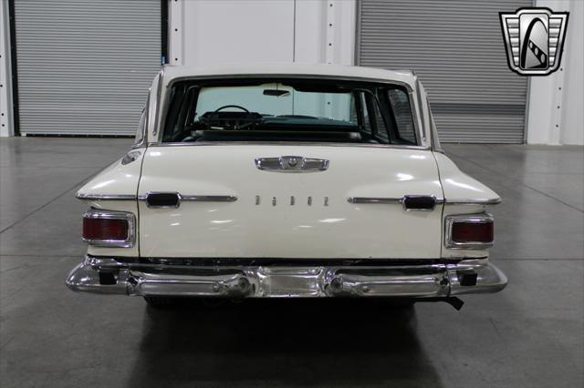 used 1964 Dodge 880 car, priced at $29,000