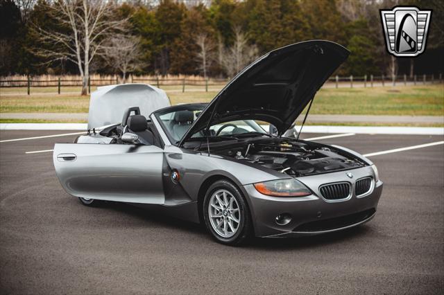 used 2004 BMW Z4 car, priced at $15,500