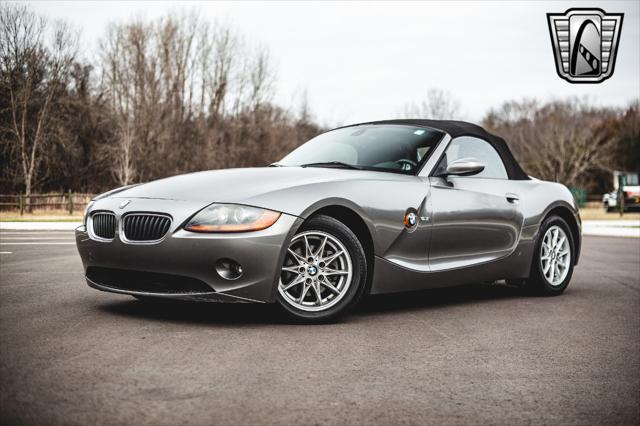 used 2004 BMW Z4 car, priced at $15,500