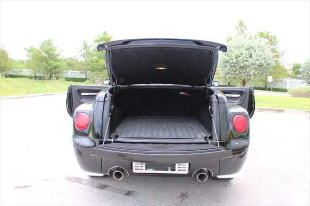 used 2006 Chevrolet SSR car, priced at $40,000