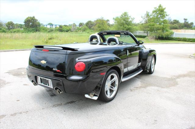 used 2006 Chevrolet SSR car, priced at $40,000