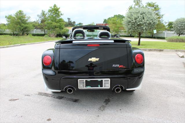 used 2006 Chevrolet SSR car, priced at $40,000