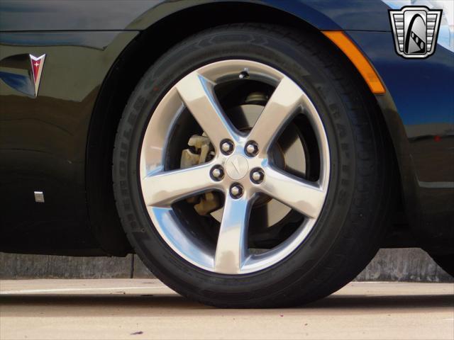 used 2007 Pontiac Solstice car, priced at $12,000