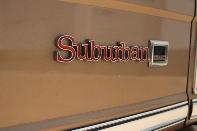 used 1988 Chevrolet Suburban car, priced at $23,000