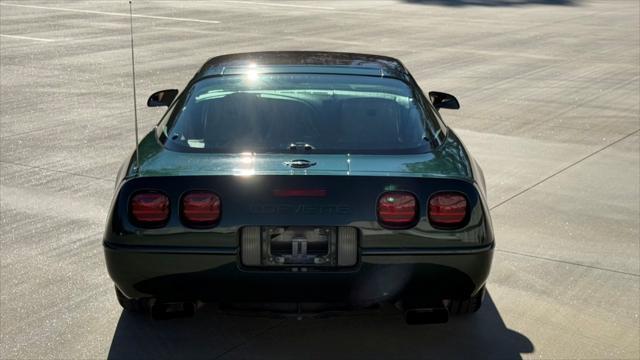 used 1993 Chevrolet Corvette car, priced at $15,500