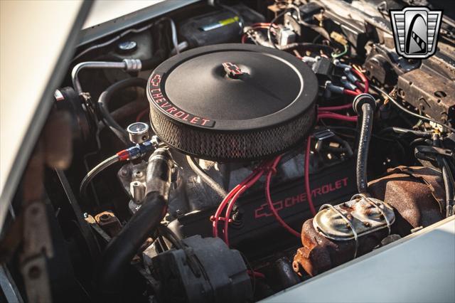 used 1981 Chevrolet Corvette car, priced at $19,000