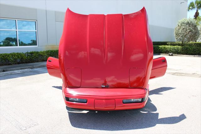 used 1992 Chevrolet Corvette car, priced at $19,000