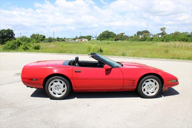 used 1992 Chevrolet Corvette car, priced at $19,000