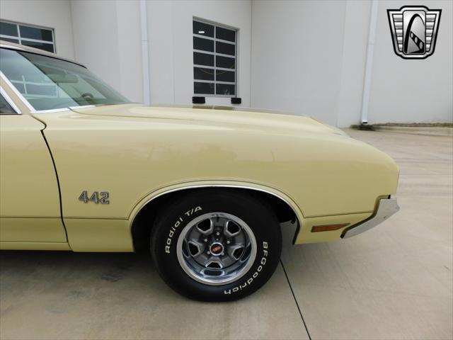 used 1970 Oldsmobile 442 car, priced at $83,000