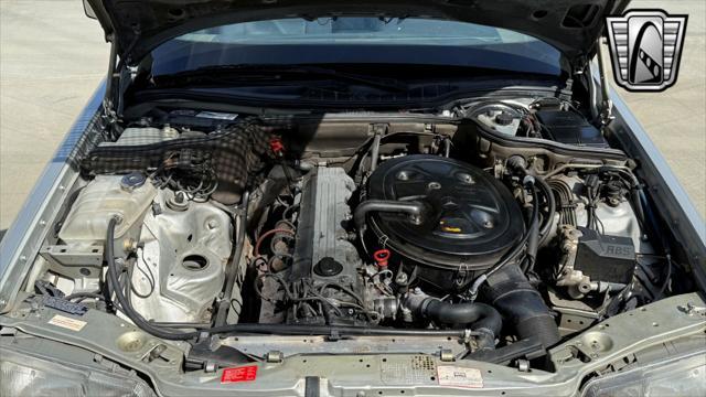 used 1990 Mercedes-Benz 300SE car, priced at $15,500