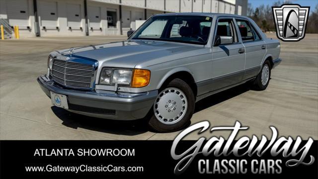 used 1990 Mercedes-Benz 300SE car, priced at $15,500