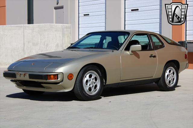 used 1987 Porsche 924 car, priced at $16,000