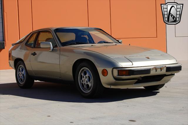 used 1987 Porsche 924 car, priced at $16,000