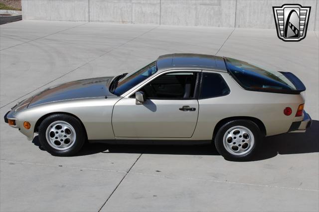 used 1987 Porsche 924 car, priced at $16,000