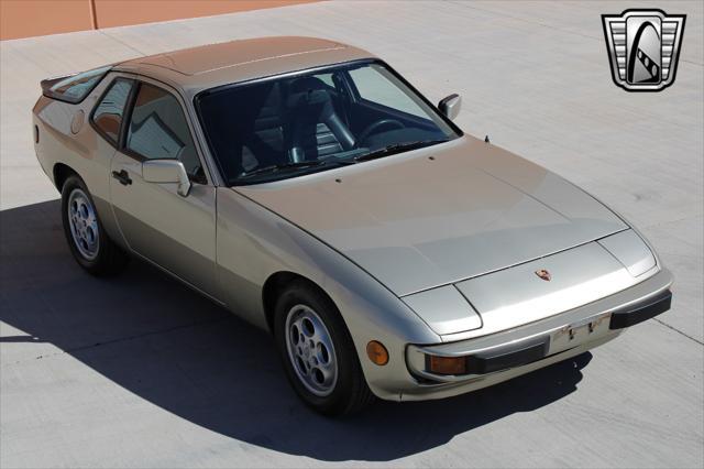 used 1987 Porsche 924 car, priced at $16,000