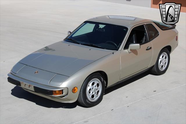 used 1987 Porsche 924 car, priced at $16,000