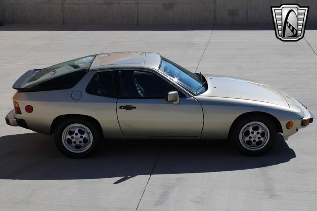 used 1987 Porsche 924 car, priced at $16,000