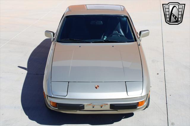 used 1987 Porsche 924 car, priced at $16,000