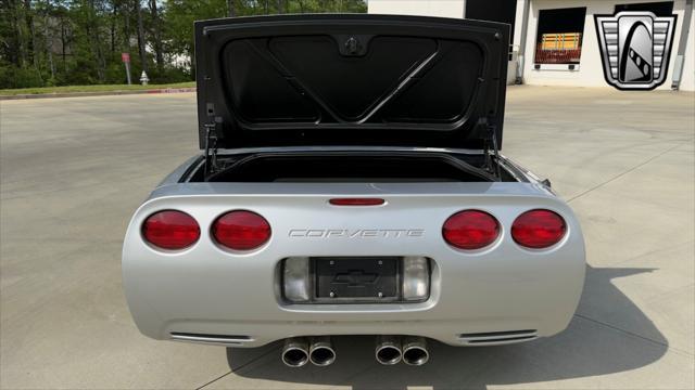 used 2001 Chevrolet Corvette car, priced at $25,000