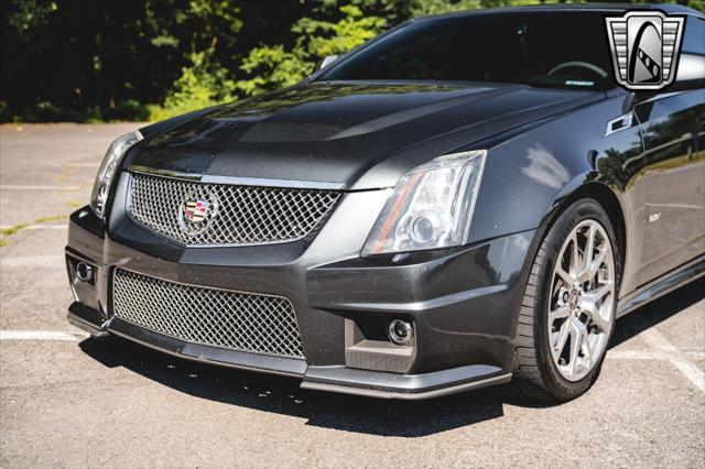 used 2013 Cadillac CTS-V car, priced at $40,000