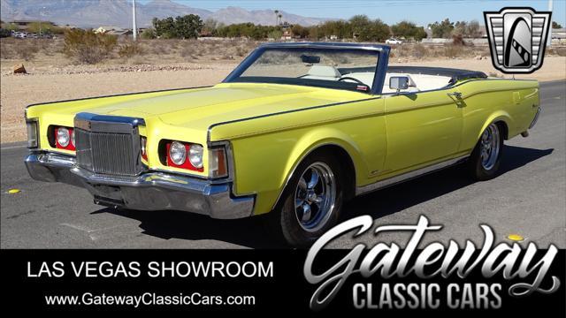 used 1971 Lincoln Continental car, priced at $14,500