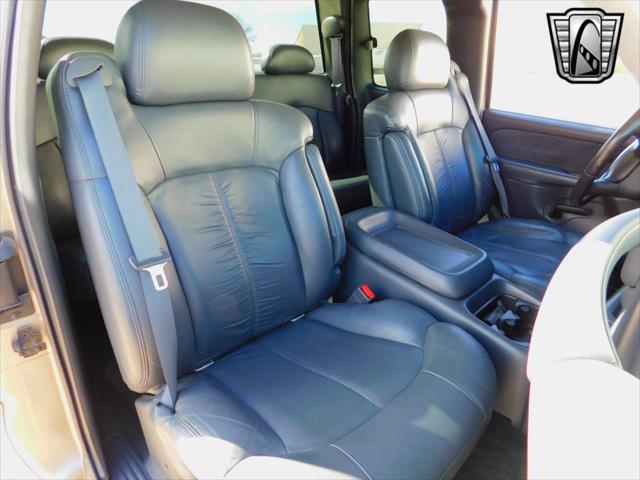 used 2002 Chevrolet Silverado 2500 car, priced at $22,500