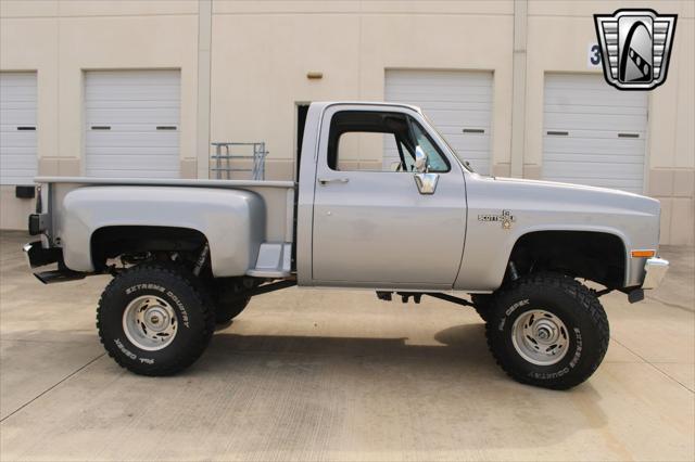 used 1985 Chevrolet Pickup Truck car, priced at $25,000