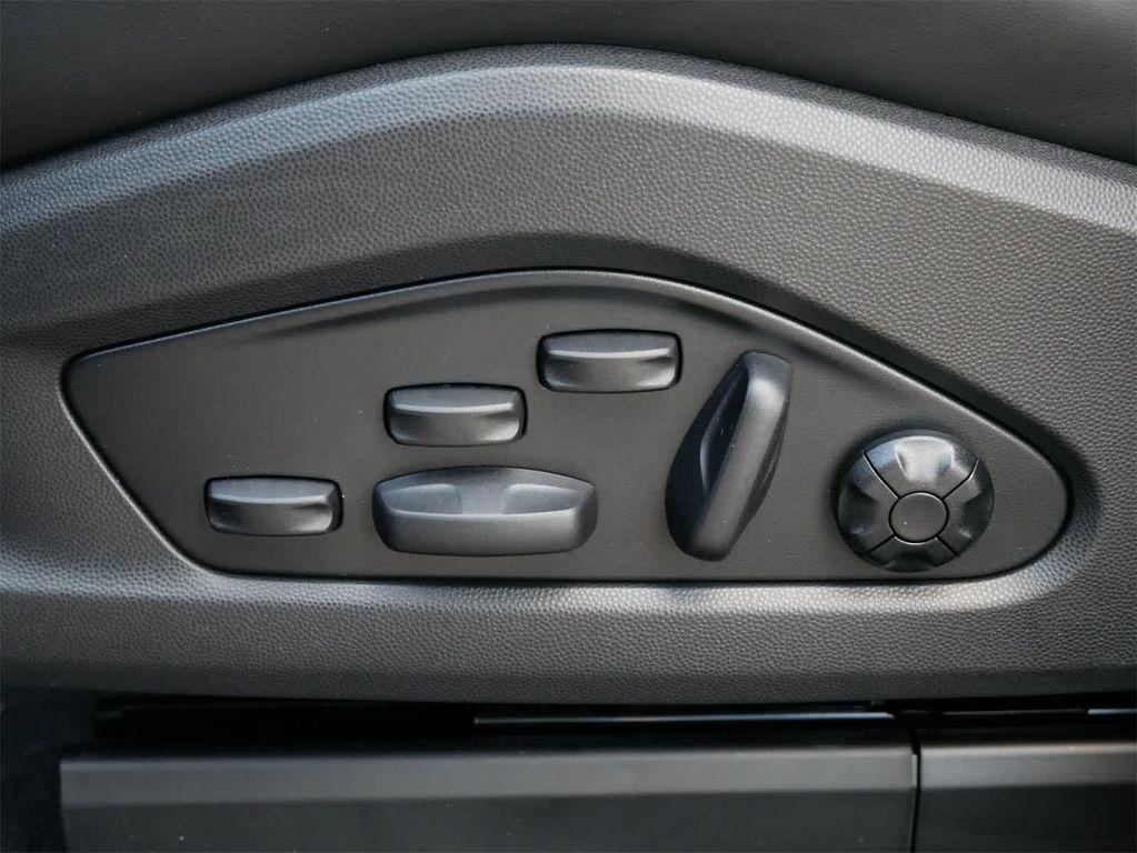 new 2025 Porsche Macan car, priced at $102,205